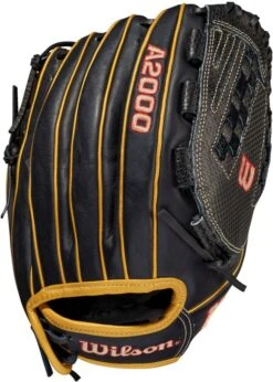 12.5 Inch Wilson A2000 Women's Fastpitch Softball Glove WBW100222125
